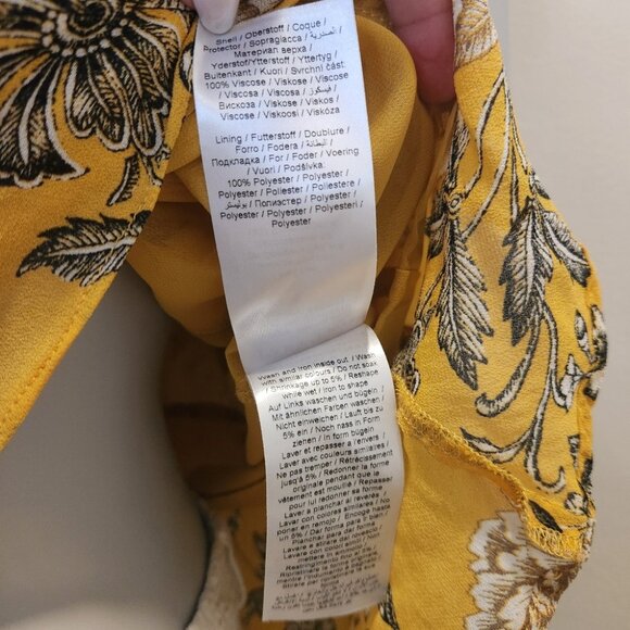 Size S, Part Two Copenhagen Yellow Tiered Cap Sleeve Blouse with Ruffled Collar - Picture 6 of 7